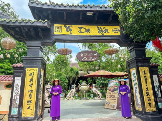 Vy Da Xua Coffee & Restaurant